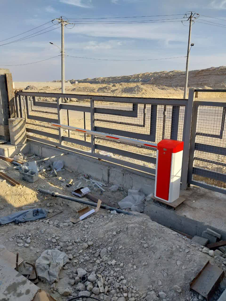 نمونه کار راهبند در بندرعباس فلوت هرمز
